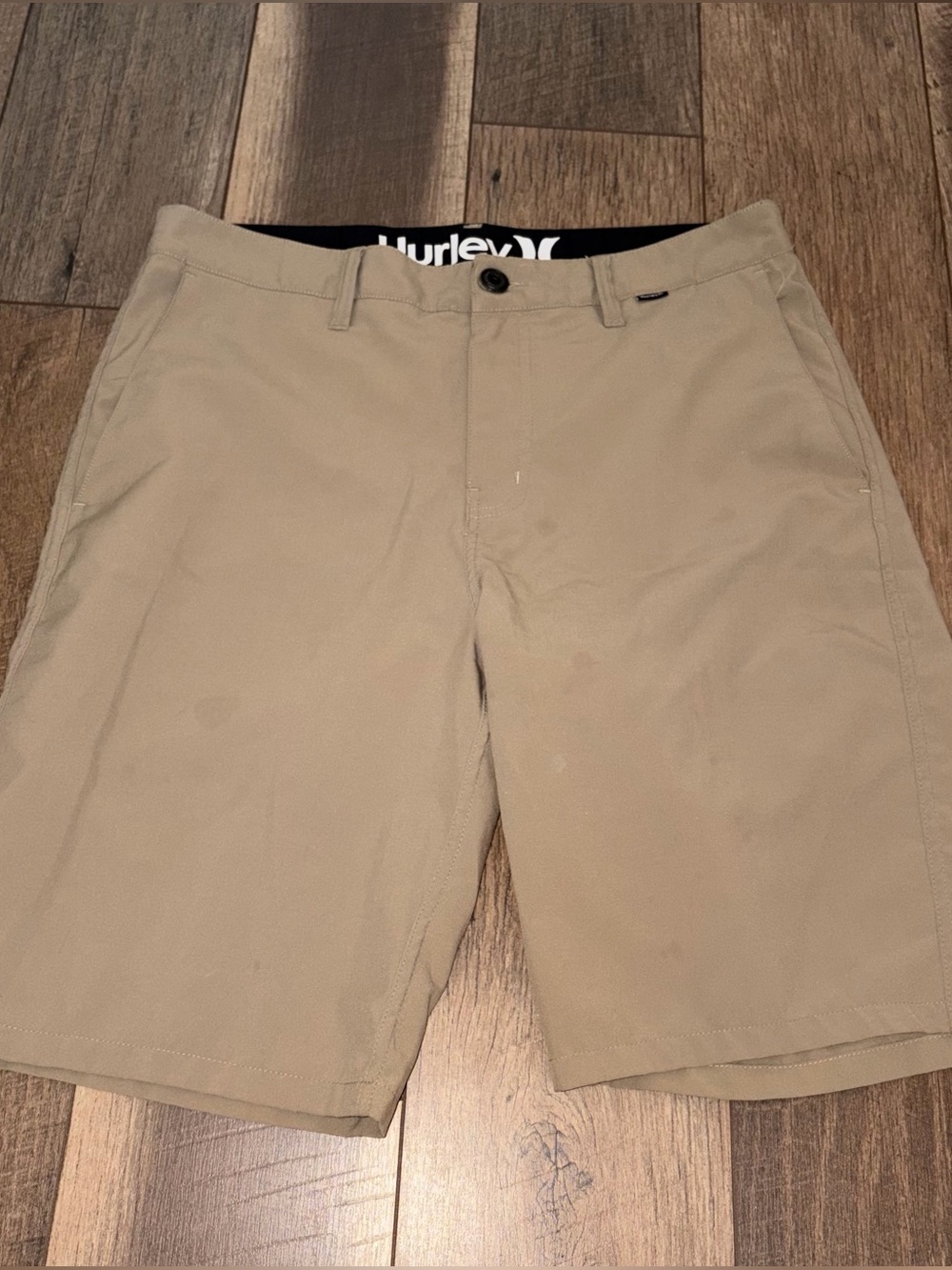 Hurley Khaki Shorts Tan Size 30